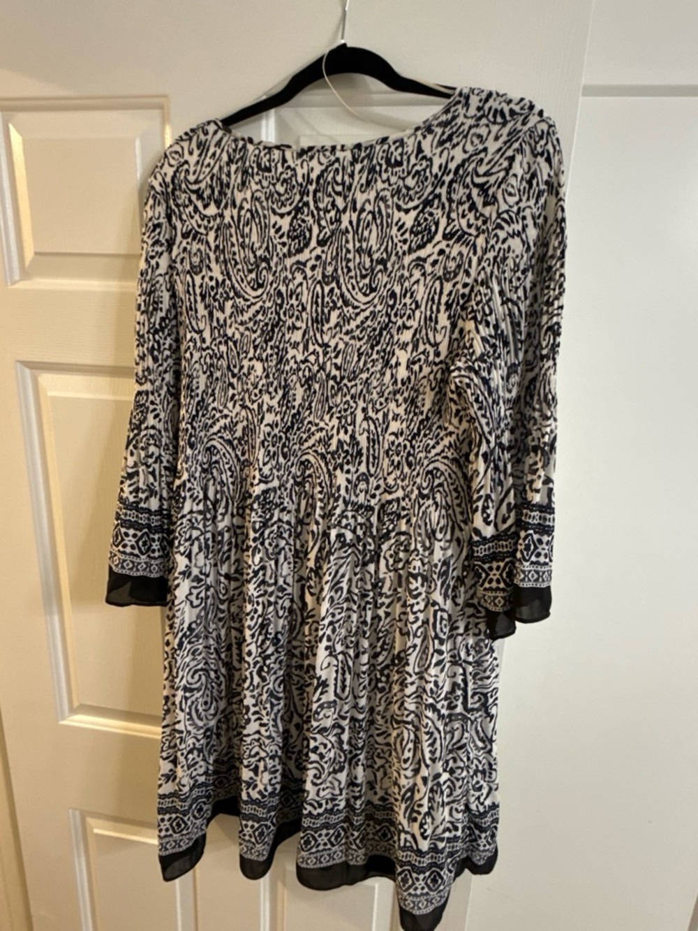 Emma & Michele Black and White Paisley Tiered Long-Sleeve Dress